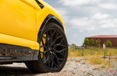 Lamborghini Urus на кованых дисках Vossen Forged S17-01