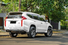 Mitsubishi Pajero Sport на дисках Vossen HF6-2