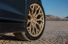 Audi Q8 на дисках Vossen Forged S17-01