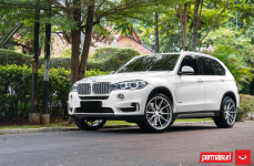 BMW X5 на дисках Hybrid Forged HF-3