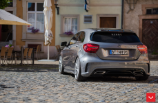 Mercedes A Class на дисках Vossen CVT