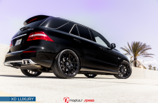 Mercedes Benz ML63 на дисках XO Luxury XF1