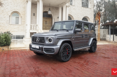 Mercedes G-Class (W463) на дисках VOSSEN HF-2