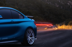 BMW M2 на дисках Ferrada FR2