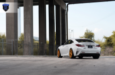 Lexus RC350 Fsport на дисках Rohana RFX5