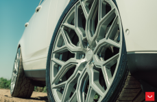 Land Rover Range Rover на дисках Hybrid Forged HF-2