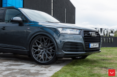 Audi Q7 на дисках Hybrid Forged HF-2