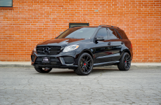 Mercedes GLE-Class на дисках VORSTEINER V-FF 109