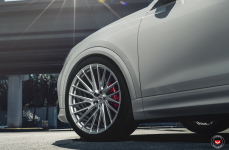 Audi RSQ8 на кованых дисках Vossen Forged EVO-5