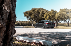 BMW F30 на дисках Velgen VMB9