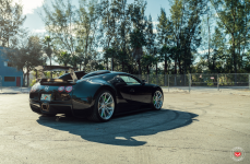 Bugatti Veyron на дисках Vossen Forged EVO-2R