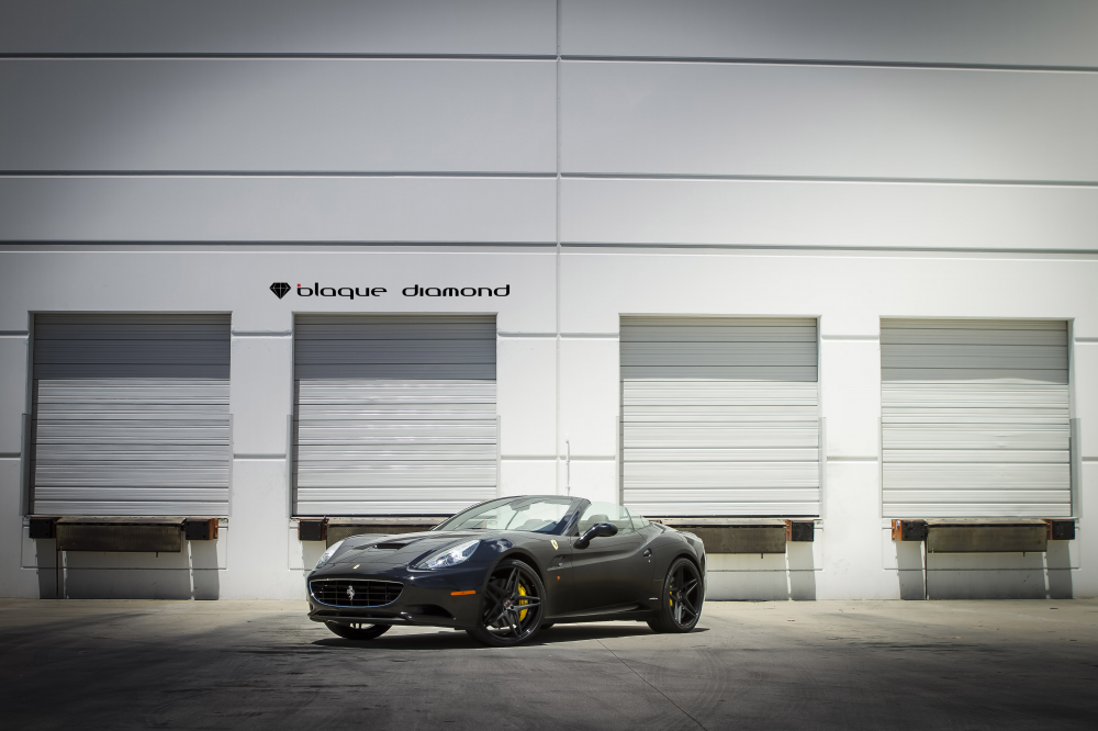 Ferrari California на дисках Blaque Diamond BD-8