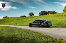 Audi A6 на дисках RFX10 Gloss Black