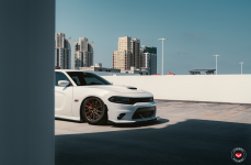 Dodge Charger Scat Pack на дисках Hybrid Forged HF-4T
