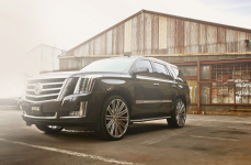 Cadillac Escalade на дисках Heavy Hitters HH12