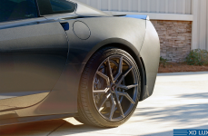 Chevrolet Corvette C7 на дисках XO Luxury Verona