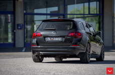 Opel Astra на дисках Vossen CVT