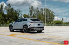 Lamborghini Urus на дисках Hybrid Forged HF-5