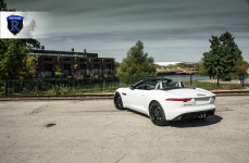 Jaguar F type на дисках Rohana RF2