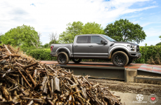 Ford Raptor на дисках Vossen Forged S17-02