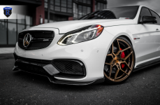 Mercedes E63 на дисках Rohana RFX11 Brushed Bronze
