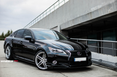 Lexus GS350 на дисках Vossen VFS5