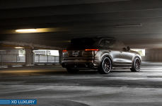 Porsche Cayenne GTS на дисках XO Luxury XF1 R22