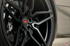 Audi R8 на дисках Vossen Forged HC-2