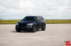 BMW X5 на дисках Vossen Hybrid Forged HF-1