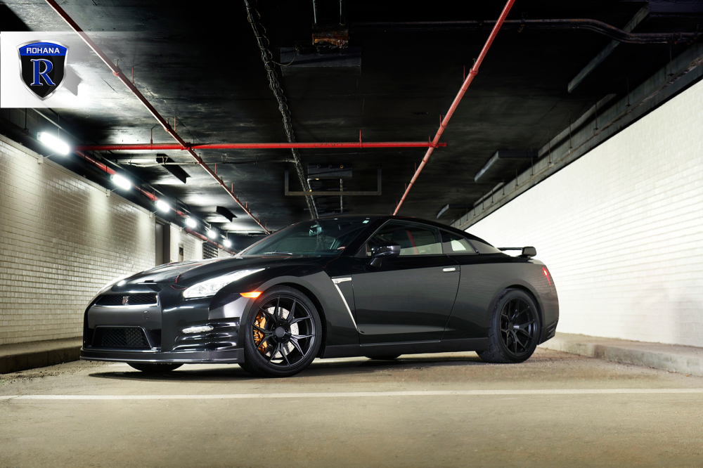 Nissan GTR на дисках Rohana RFX5