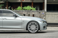 BMW 320i F30 на дисках Vossen VFS4