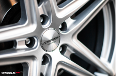 Lexus GS350 на дисках Vossen VFS5