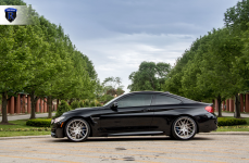 BMW M4 на дисках Rohana RFX7