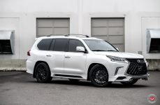 Lexus LX570 на кованых дисках Vossen Forged S17-07