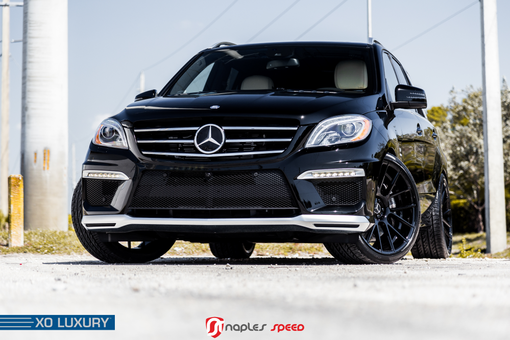 Mercedes Benz ML63 на дисках XO Luxury XF1