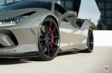 Ferrari F8 Tributo на дисках Vossen Forged EVO-2