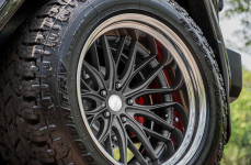 Jeep Wrangler JK на дисках Vossen VWS2