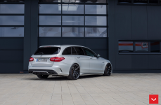 Mercedes C63 AMG Wagon на дисках Hybrid Forged HF-3