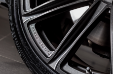 Range Rover на дисках Urban Automotive UV-2