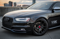 Audi A4 на дисках VORSTEINER V-FF 103