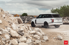 Range Rover на дисках Vossen HF-2