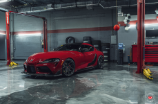Toyota Supra на кованых дисках Vossen Forged EVO-4R