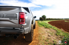 Ford Raptor на дисках Vossen Forged S17-02