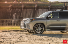 Lexus LX на дисках 