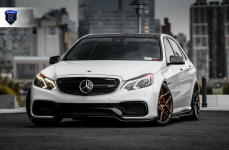 Mercedes E63 на дисках Rohana RFX11 Brushed Bronze