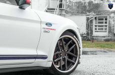 Ford Mustang на дисках Rohana RC9