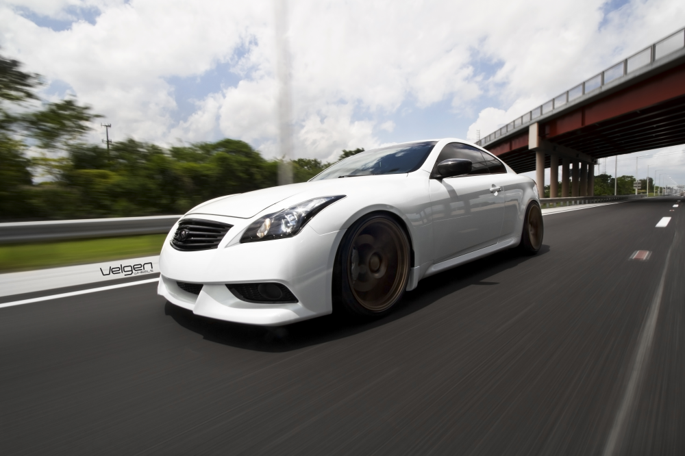 INFINITI G37S Coupe на дисках Velgen VMB5