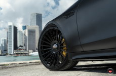 Mercedes AMG GT 63 S на дисках Vossen Forged S17-13