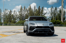 Lamborghini Urus на дисках Hybrid Forged HF-5