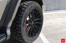 Mercedes G-Class (W463) на дисках VOSSEN HF-4T